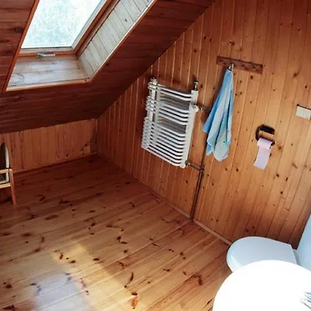 Forest River With Fireplace And Billard Εξοχικό σπίτι